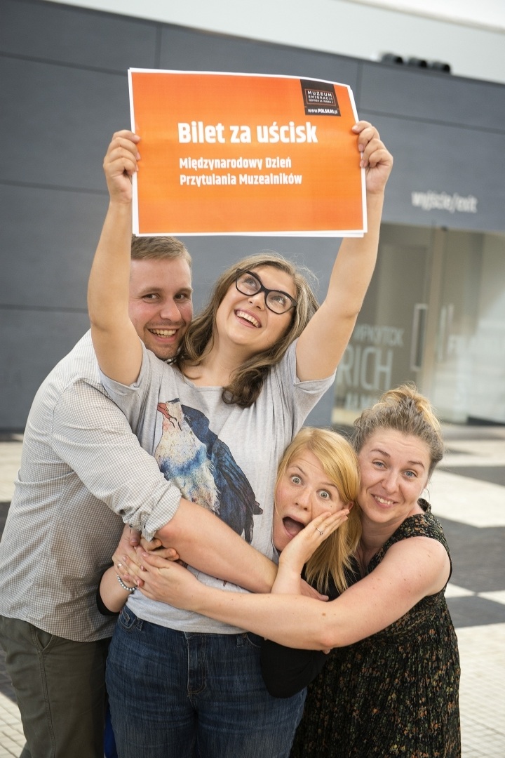 Read more about the article Bilet za uścisk!
